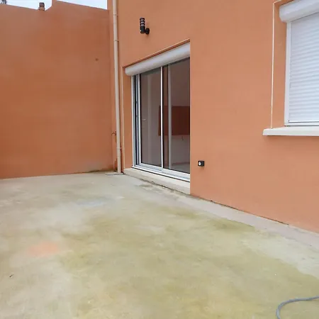 Chambre Avec Sdb + Wc Privatifs Dans Maison 114 M2 Avec Cour Ubytování v soukromí
